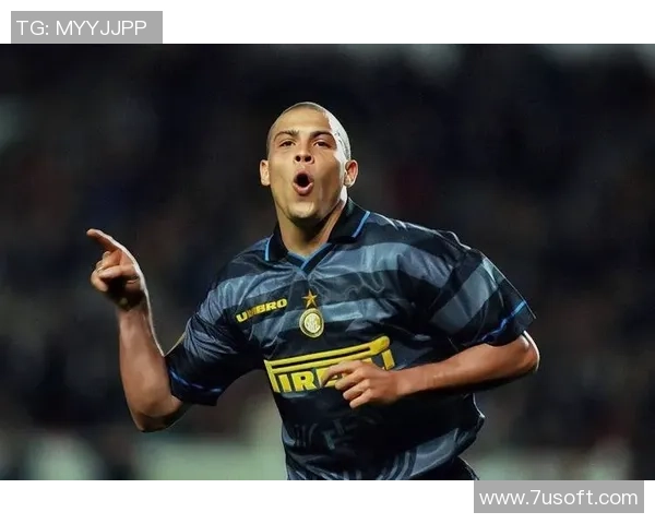 足球明星爆料论坛官网揭秘足坛内幕与球员私生活的真实故事